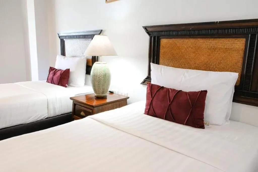 Bed in Sea Memories White Sand Beach Hotel