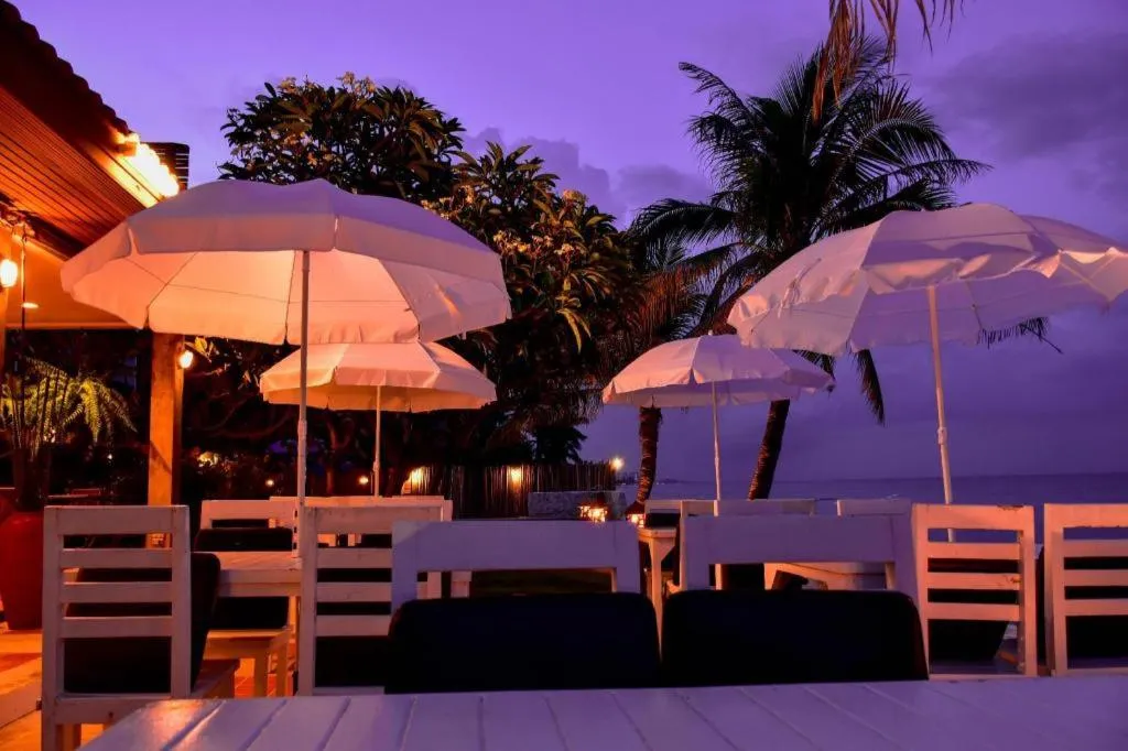 Sea Memories White Sand Beach Hotel