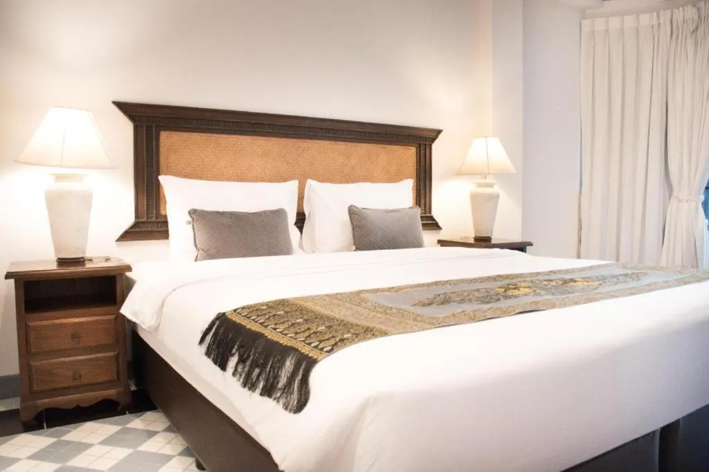 Bed in Sea Memories White Sand Beach Hotel