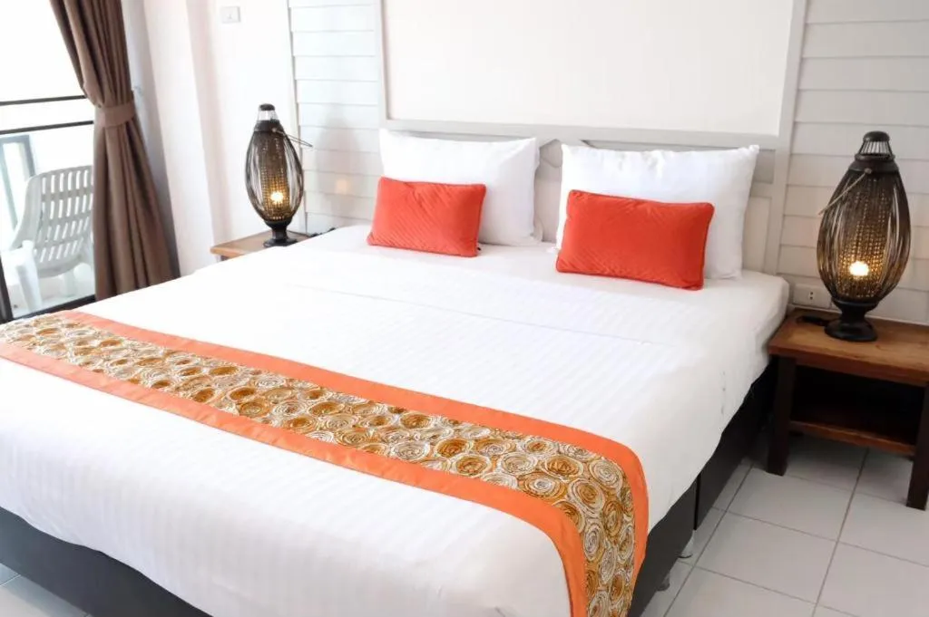 Bed in Sea Memories White Sand Beach Hotel