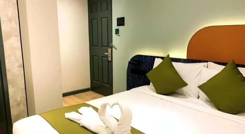 Bed in Tuscany Basic Urban Stay