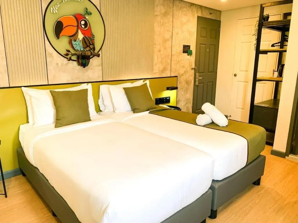 Bed in Tuscany Basic Urban Stay