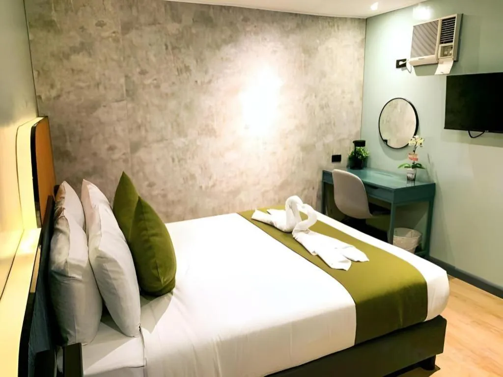 Bed in Tuscany Basic Urban Stay