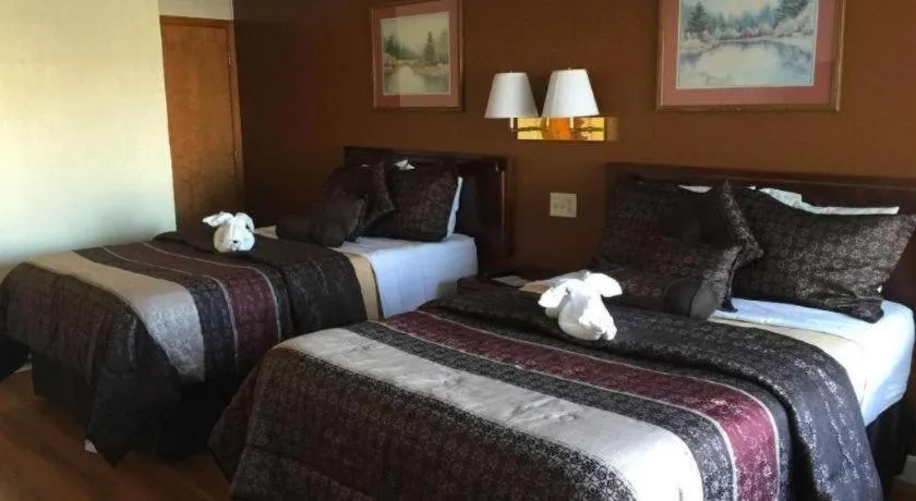 Bed in Americas Best Value Inn & Suites Macon at Sunset Dr