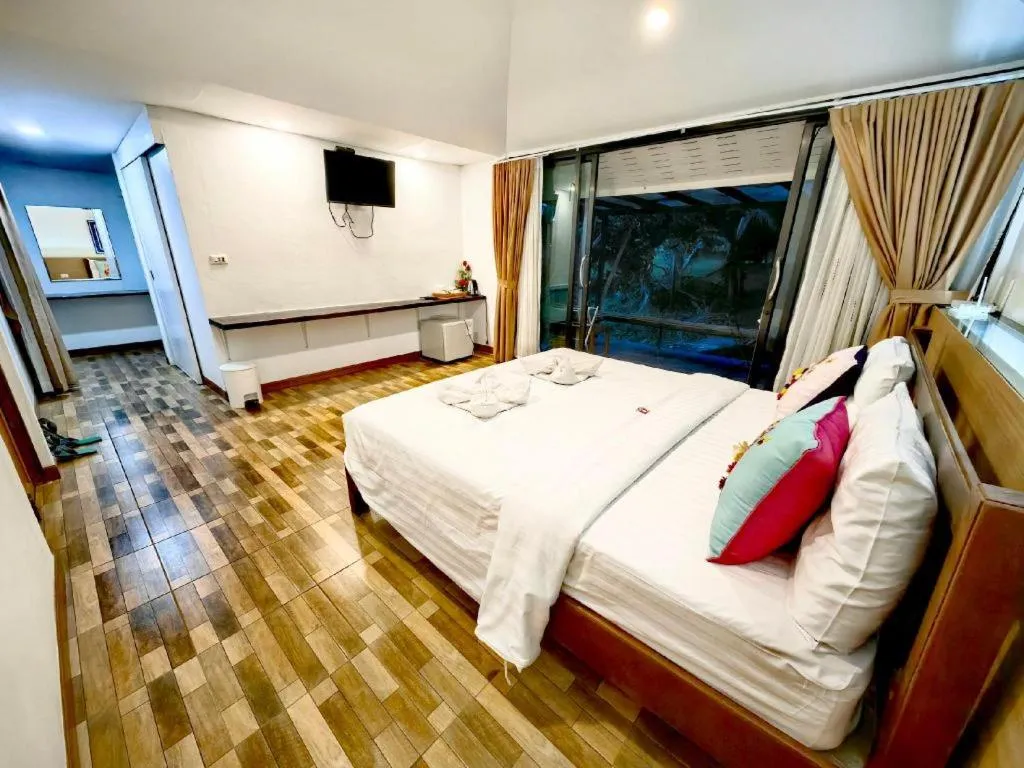 Bed in De Bua Valley