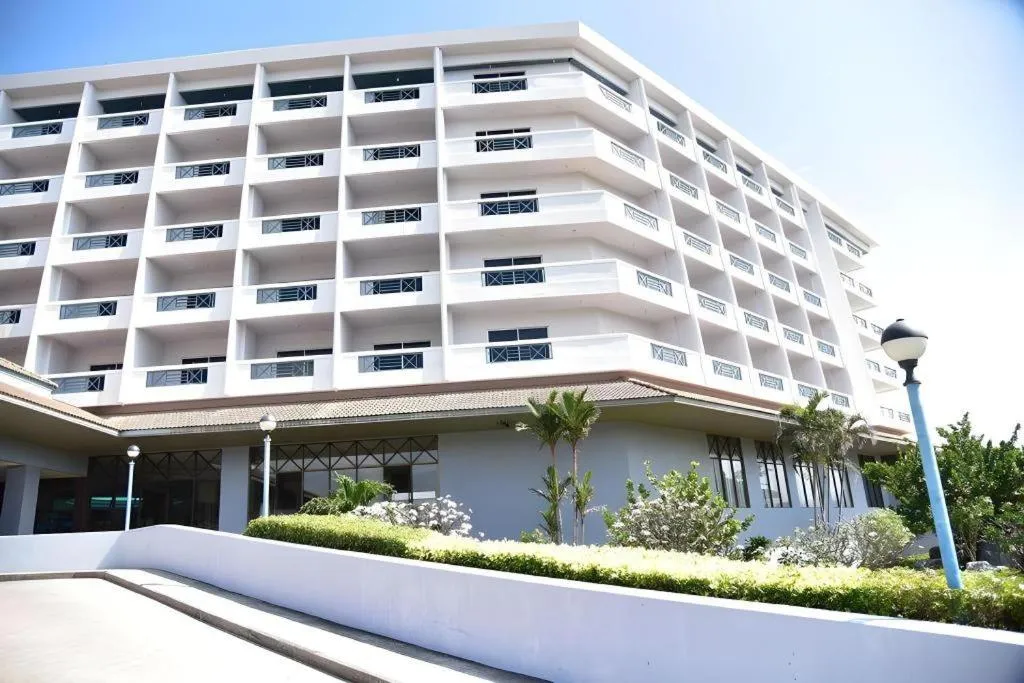 BP Samila Beach Hotel & Resort