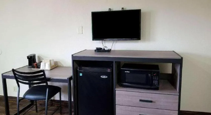 Americas Best Value Inn Alexandria