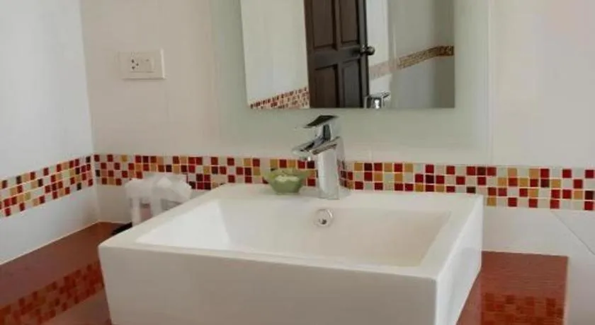 Nattha Waree Hot Spring Resort and Spa