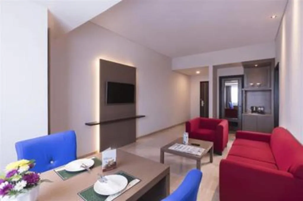 CLARO Makassar Hotel & Convention