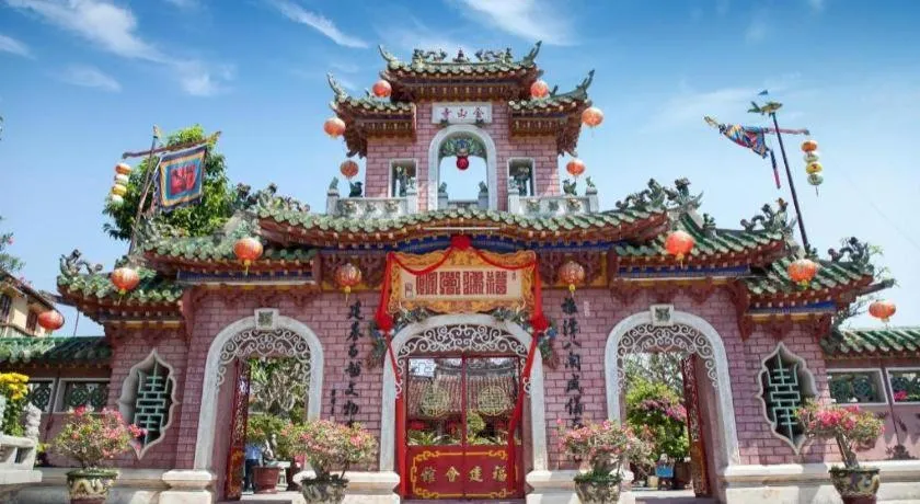 Vinh Hung 2 City Hotel