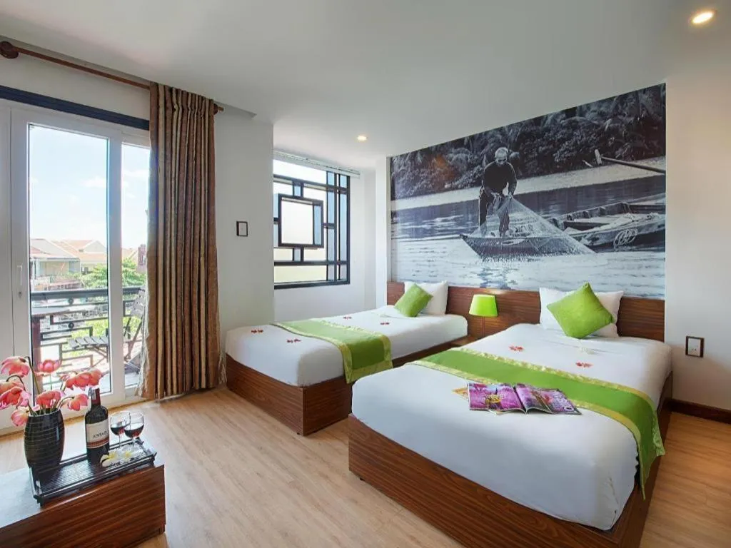 Bed in Vinh Hung 2 City Hotel