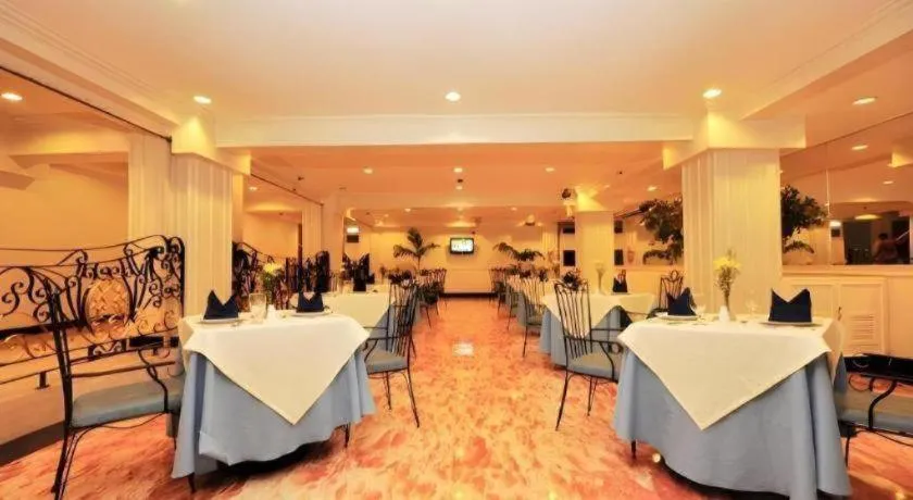 Las Palmas Hotel de Manila