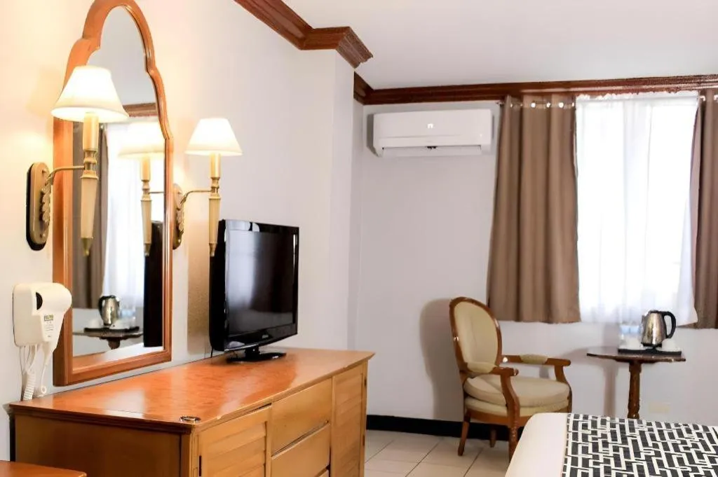 Las Palmas Hotel de Manila