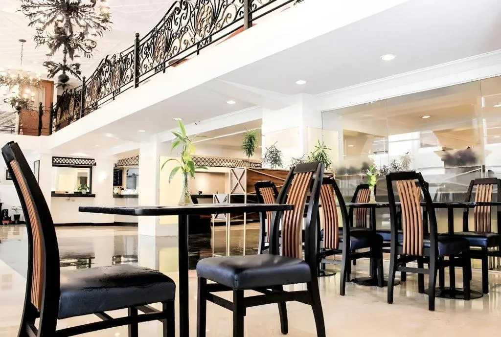 Las Palmas Hotel de Manila