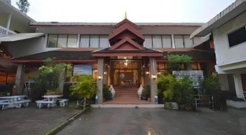 Piyaporn Hill Paradise Hotel