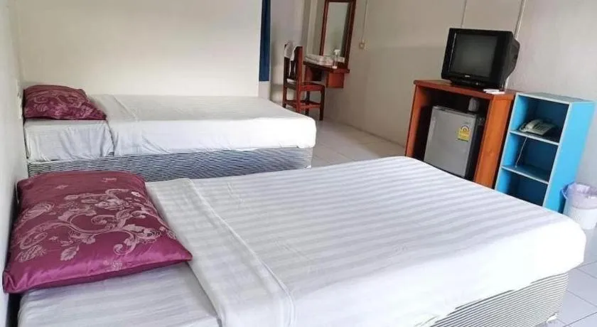 Bed in Piyaporn Hill Paradise Hotel