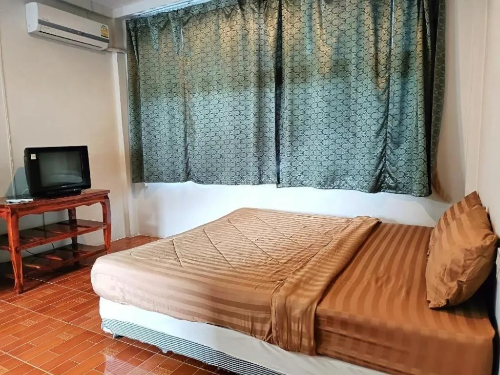 Bed in Piyaporn Hill Paradise Hotel