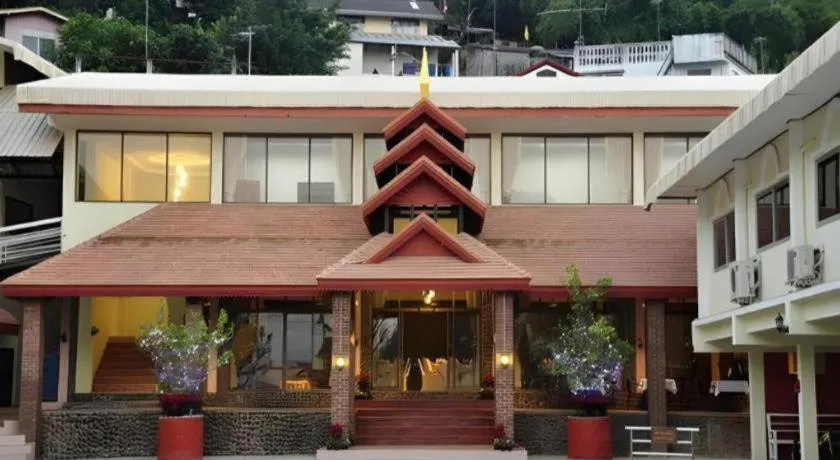 Piyaporn Hill Paradise Hotel