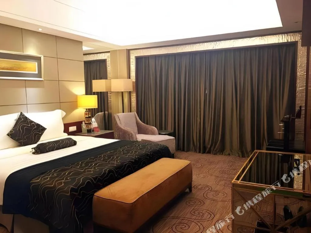 Bed in Wellton International Hotel