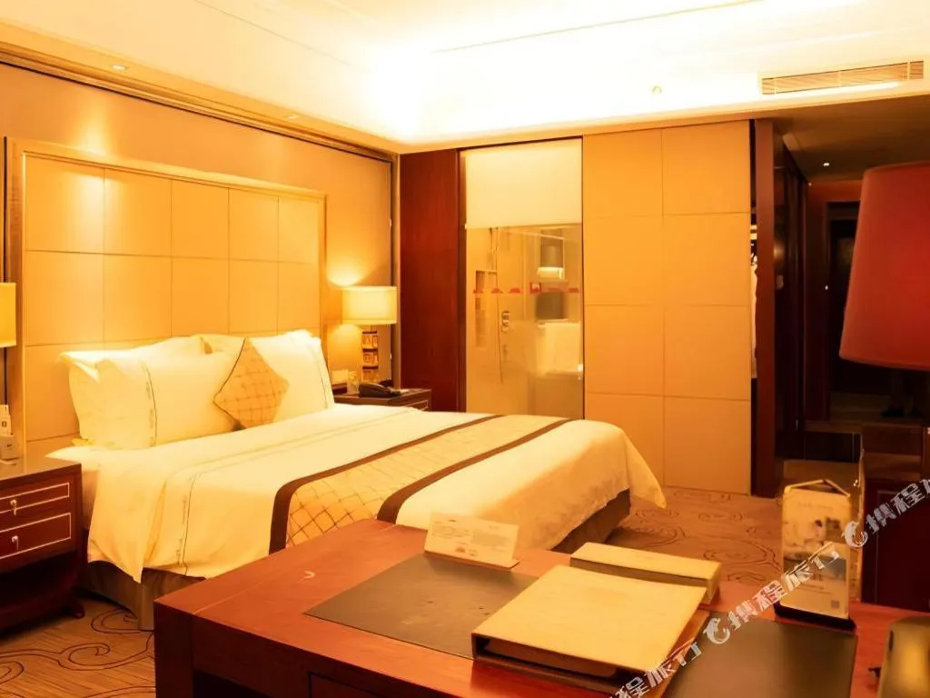 Bed in Wellton International Hotel