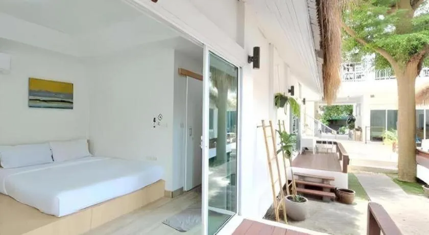 Bed in Sawasdee Coco Resort