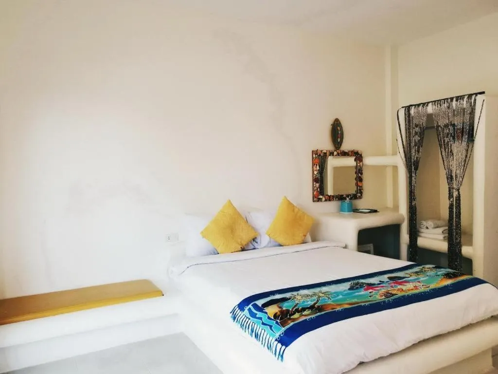 Bed in Anavilla Tangke Resort