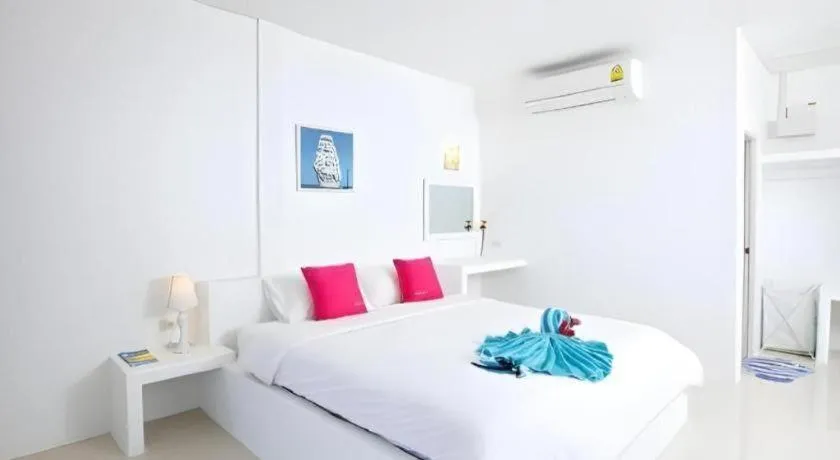 Bed in Anavilla Tangke Resort