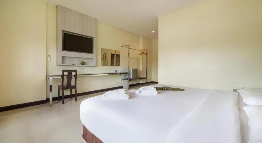 Bed in Kaew Samui Resort