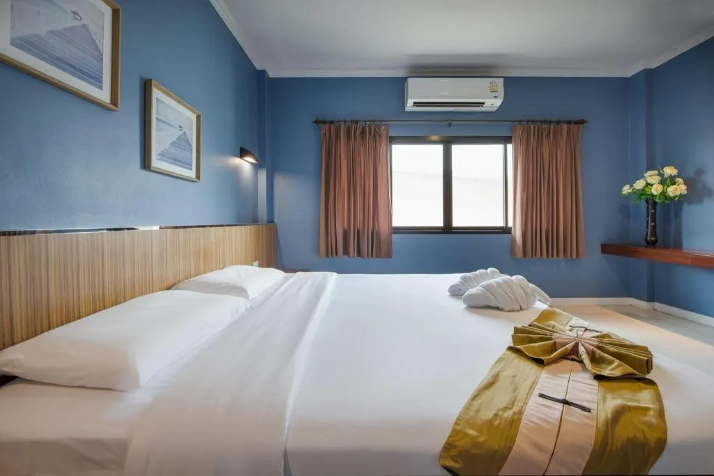 Bed in Kaew Samui Resort