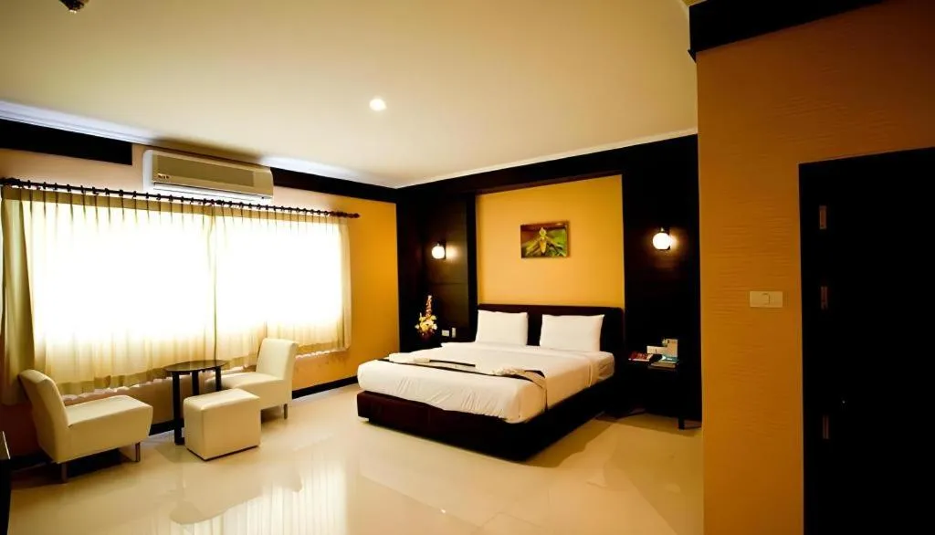 Bed in Kaew Samui Resort