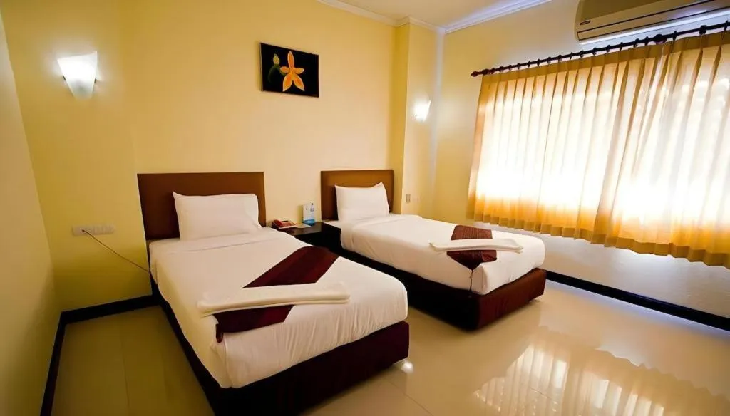 Bed in Kaew Samui Resort