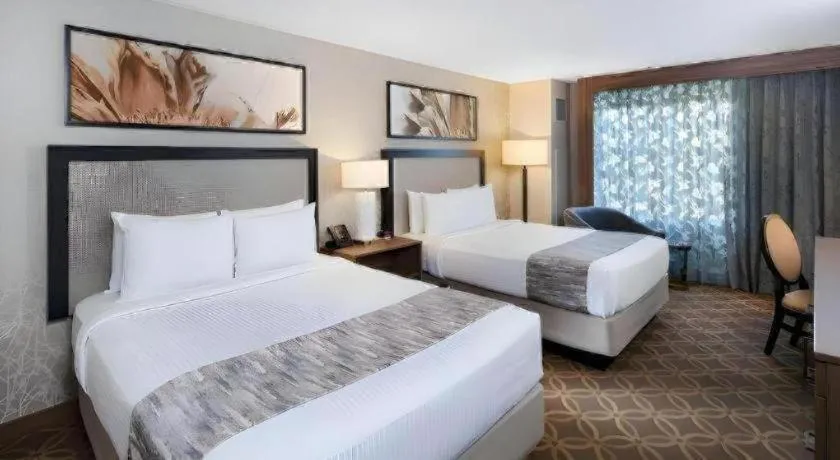 Bed in Cannery Casino and Hotel