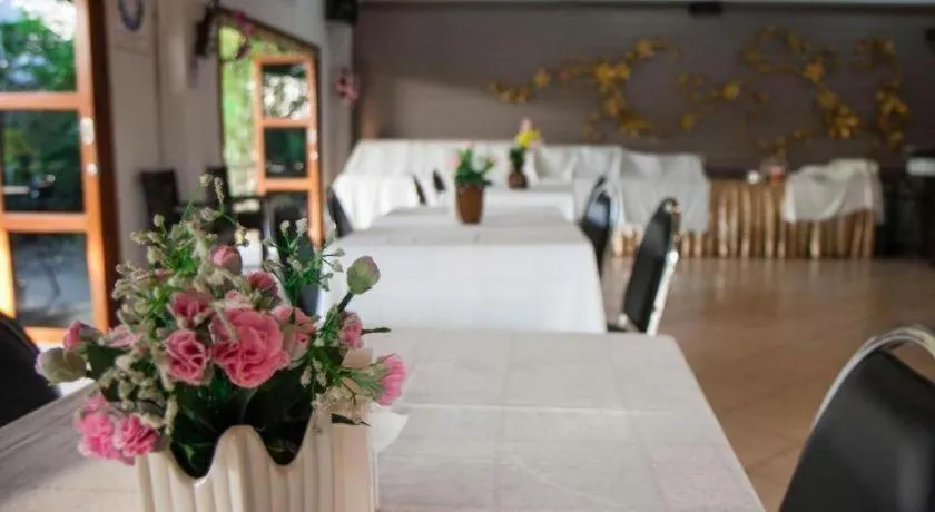 Chayada Garden House and Resort Hotel