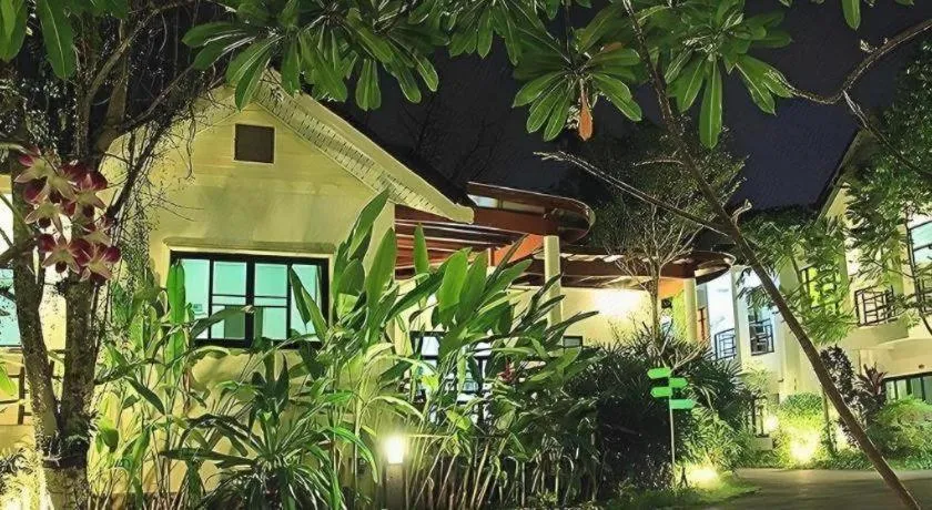 Chayada Garden House and Resort Hotel