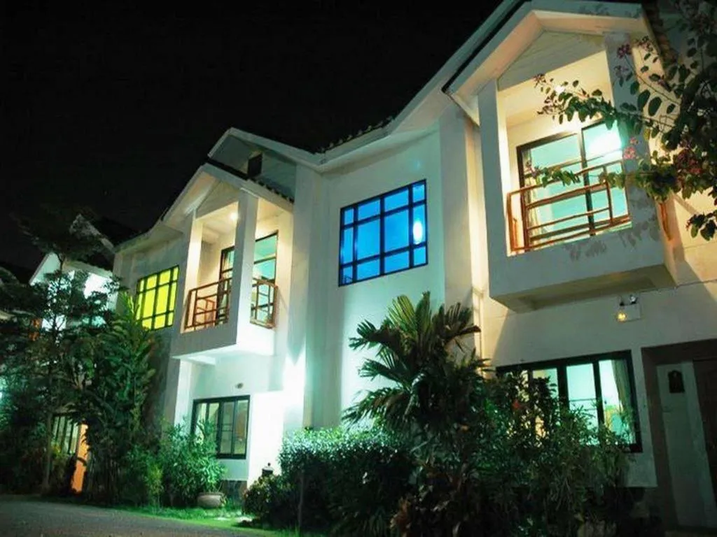 Chayada Garden House and Resort Hotel