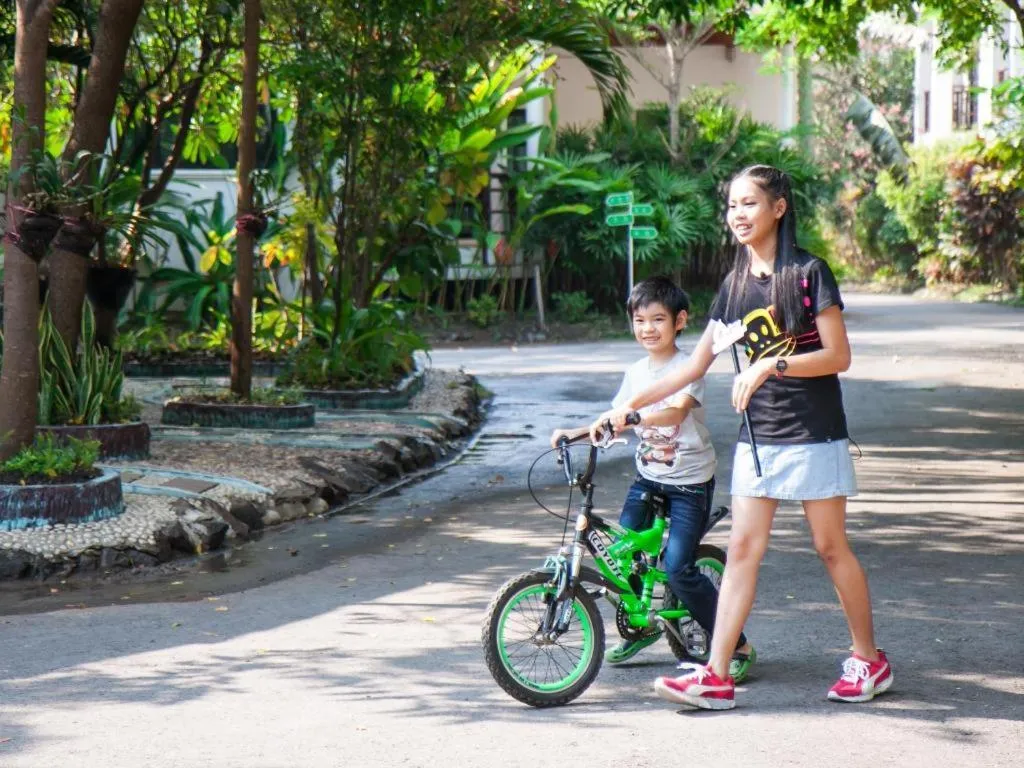 Chayada Garden House and Resort Hotel