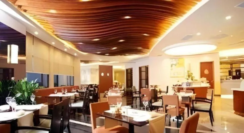 Ramada by Wyndham Wujiaochang Shanghai