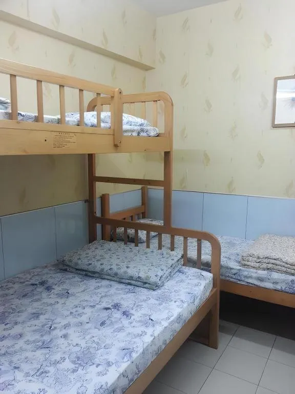 Bed in Dragon Hostel Hong Kong