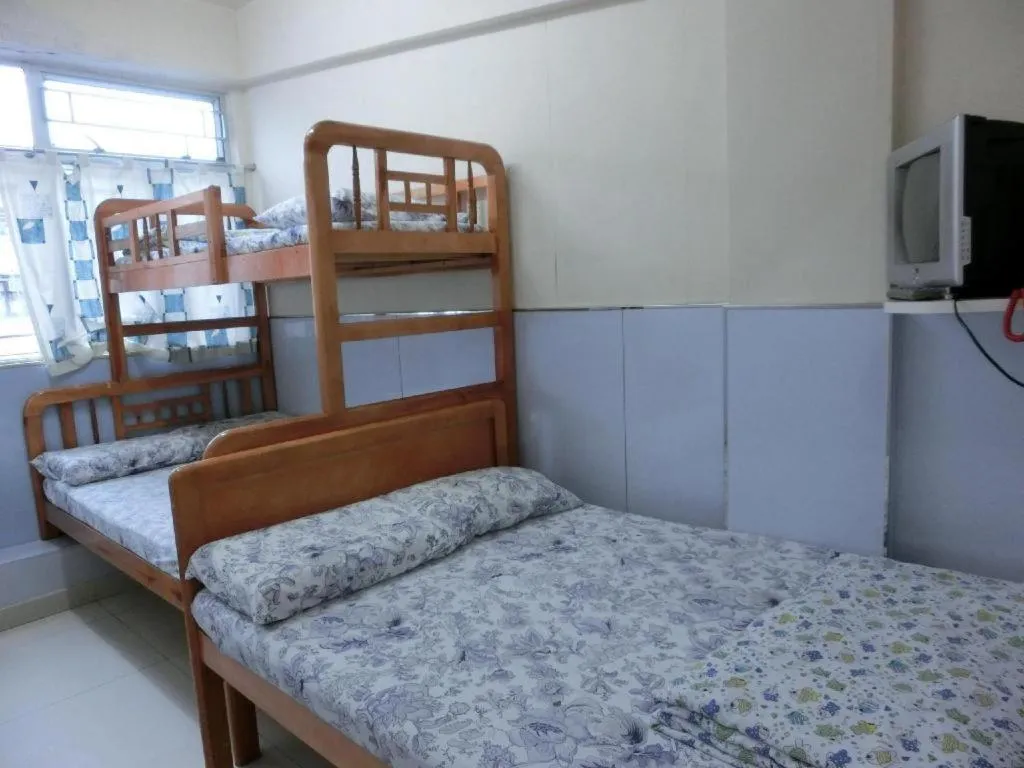 Bed in Dragon Hostel Hong Kong