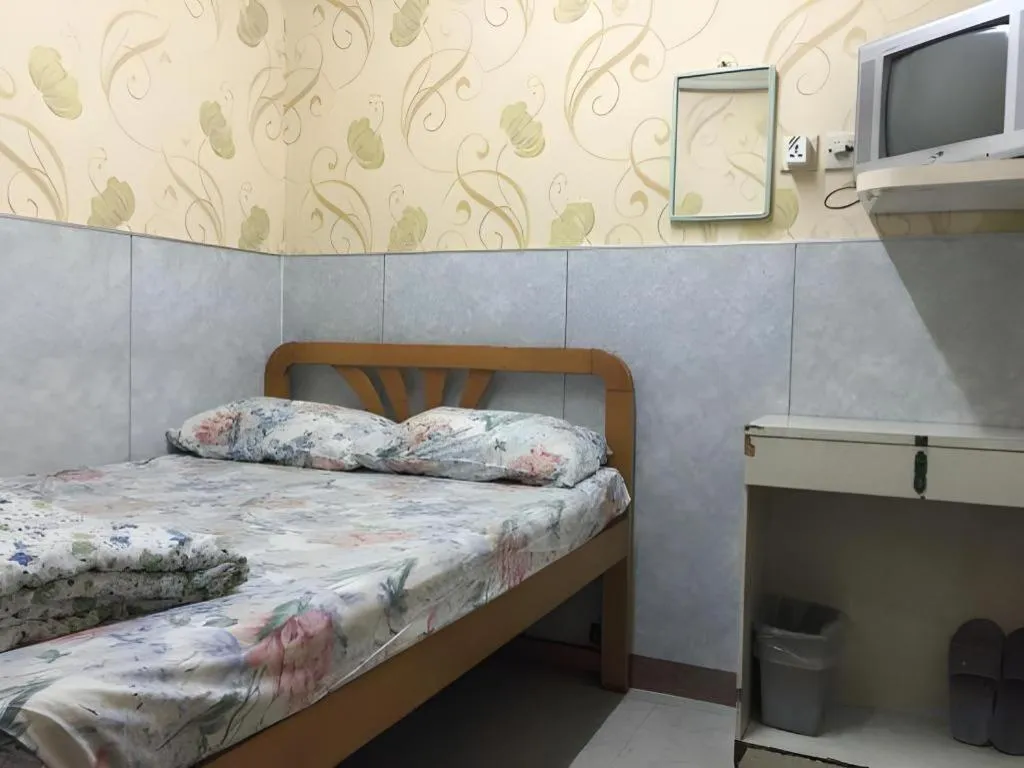 Bed in Dragon Hostel Hong Kong