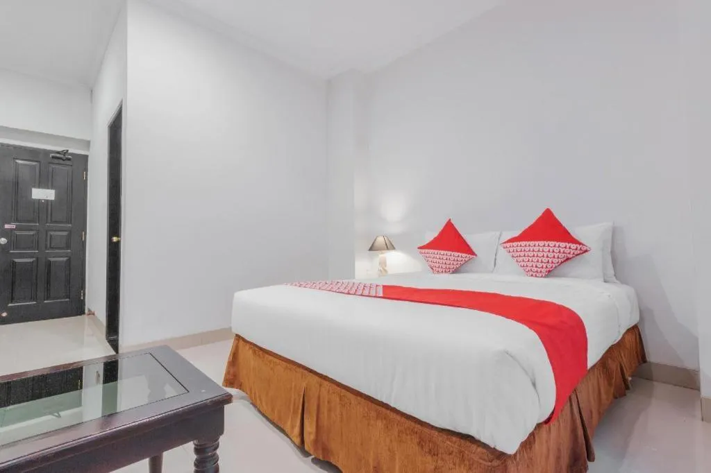 Bed in Sriwijaya Hotel