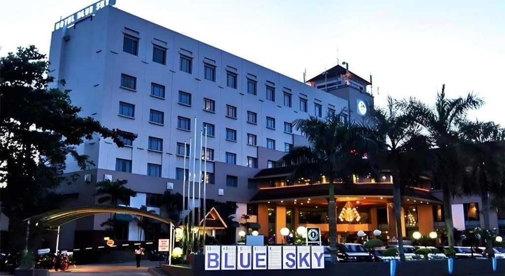 Blue Sky Hotel