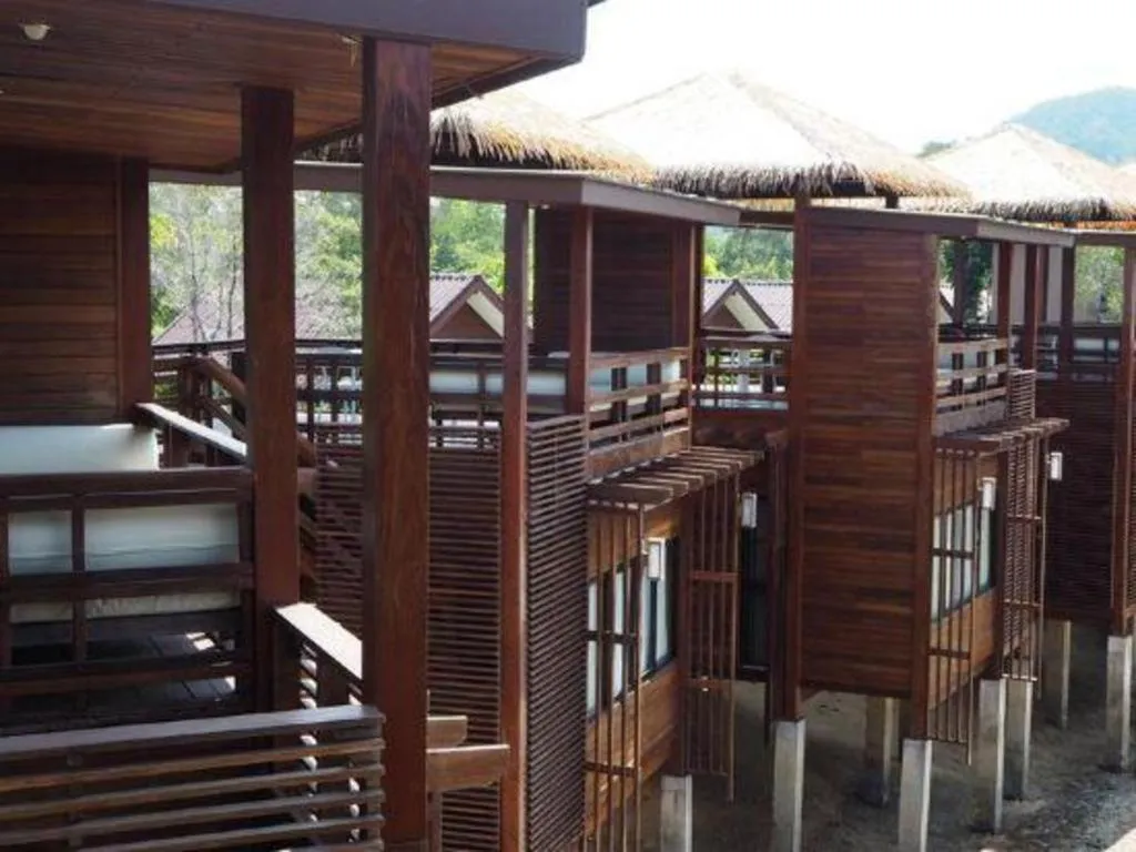 The Blue Sky Resort@ Koh Payam