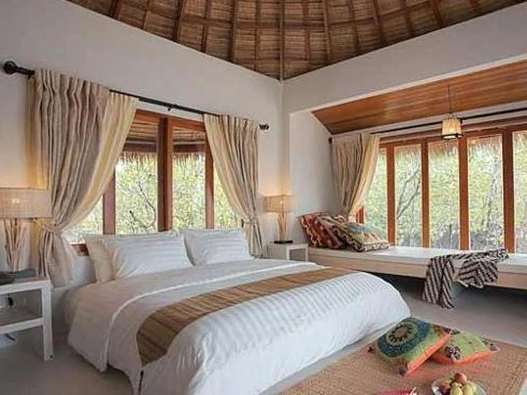 Bed in The Blue Sky Resort@ Koh Payam