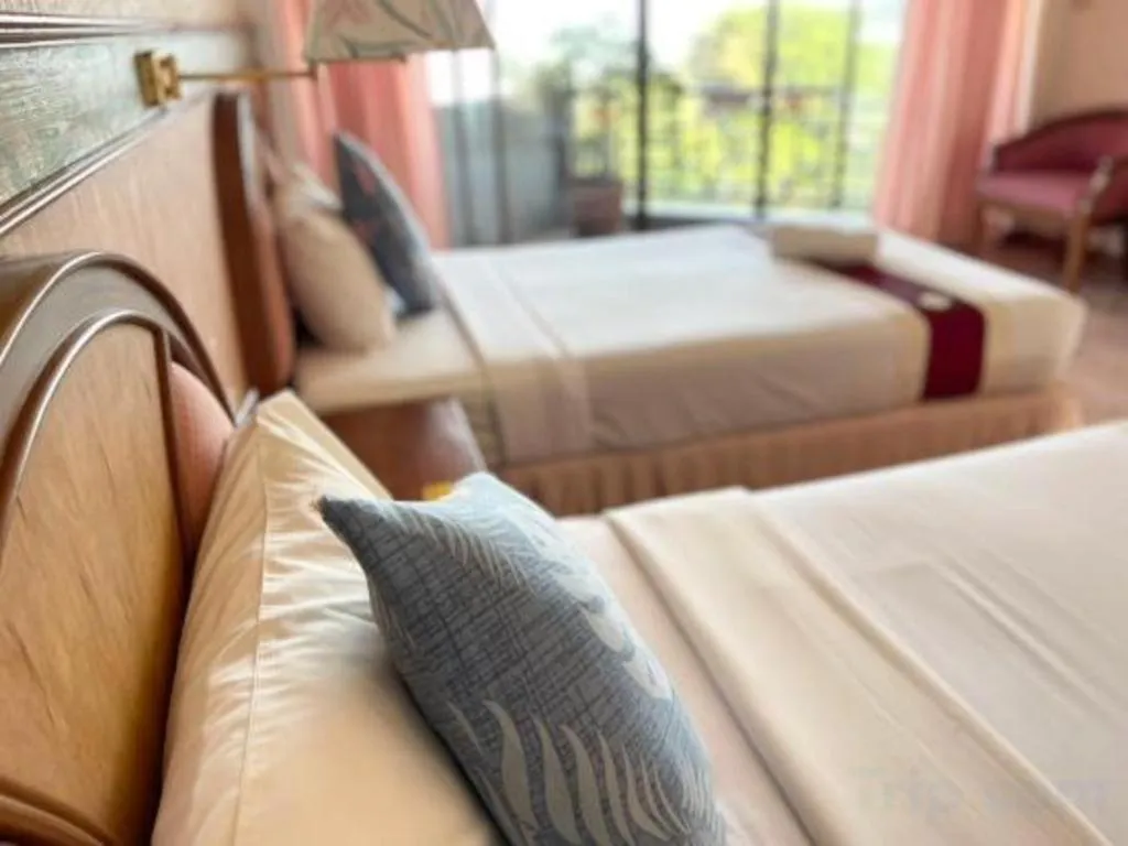 Bed in Supar Royal Beach Hotel