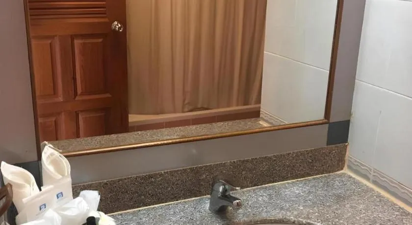 Supar Royal Beach Hotel