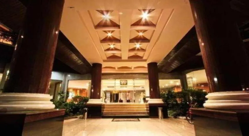 Supar Royal Beach Hotel