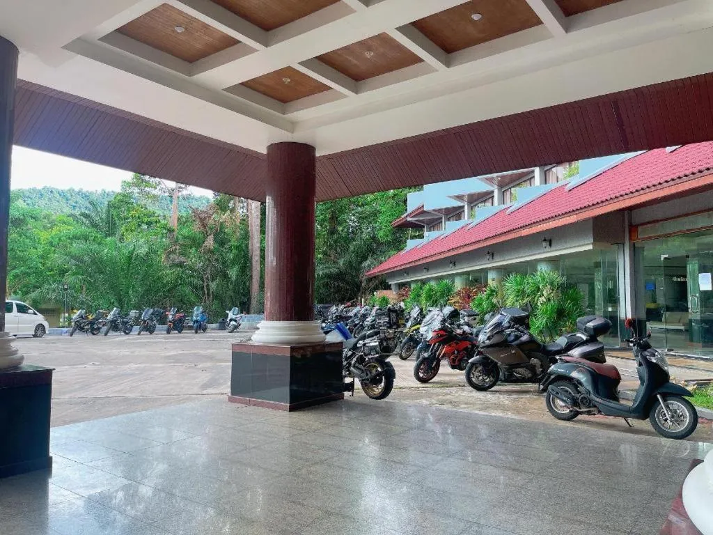 Supar Royal Beach Hotel