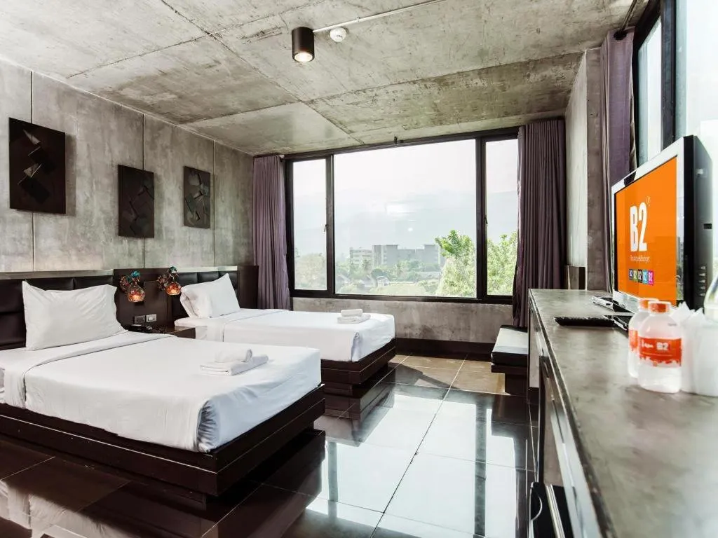 Bed in B2 Black Business and Budget Hotel