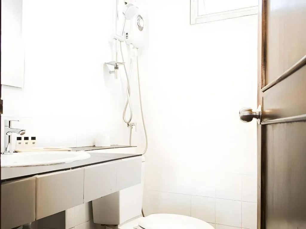 B2 Santitham Boutique & Budget Hotel